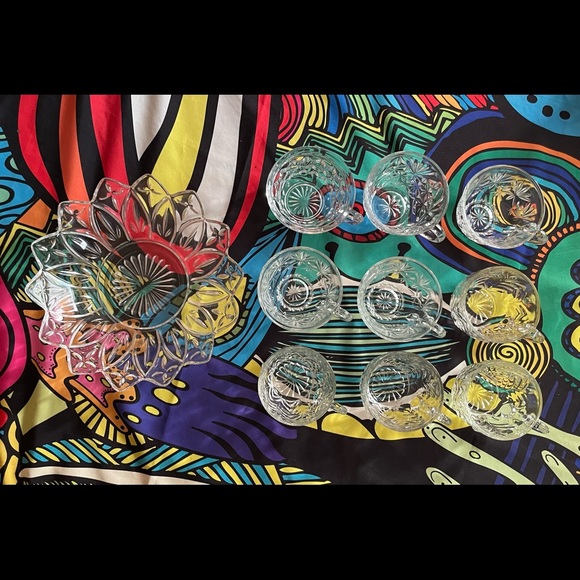 Glassware - Picture 4 of 4